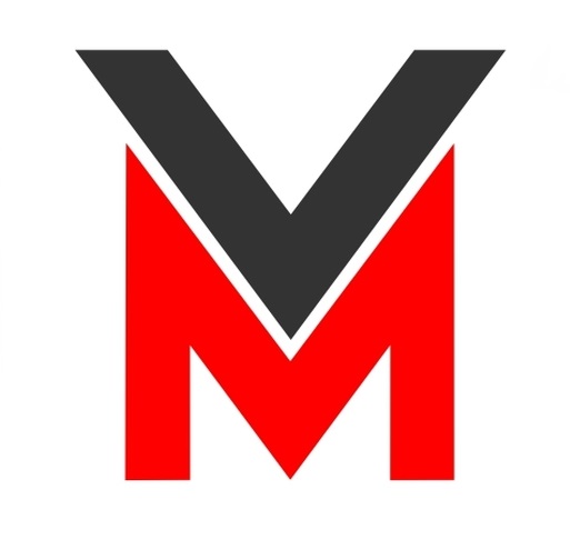 V-Moto Adam Majda